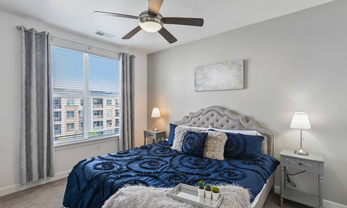 Draper Wohnung | Pets Stay Free Pool/HotTub/FreeParking/Gym/FastWifi