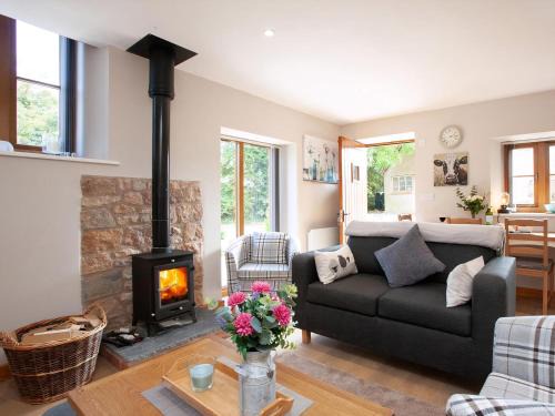 Hewish Haus | Poppy Cottage - Uk31296