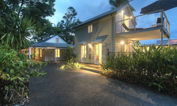 Port Douglas Hütte | Port Douglas Cottage and Lodge