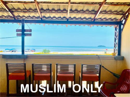 Taman Haji Zainal Wohnung | PortDickson SEAFRONT Paradise Lagoon Apartments 1-6Pax