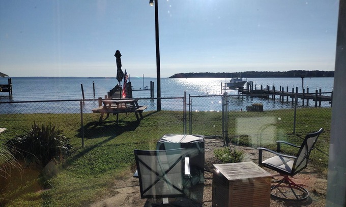 Leonardtown Haus | Potomac River Crabbing & Fishing Paradise