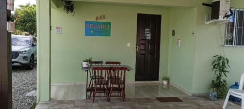 Carianos Haus | Pousada Decarli Executiva Aeroporto Florianópolis