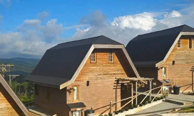 Campos do Jordao Hotel | Pousada Grom's Village