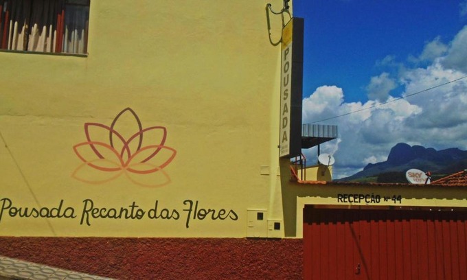 Aiuruoca Hotel | Pousada Recanto das Flores