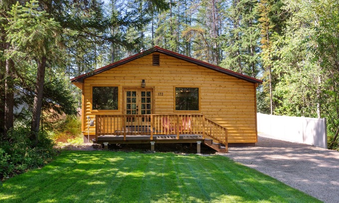 West Glacier Kabine | Premier Location-The Cozy West Glacier Cabin