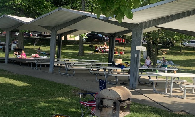 Otter Lake Hütte | Premier Michigan cottage