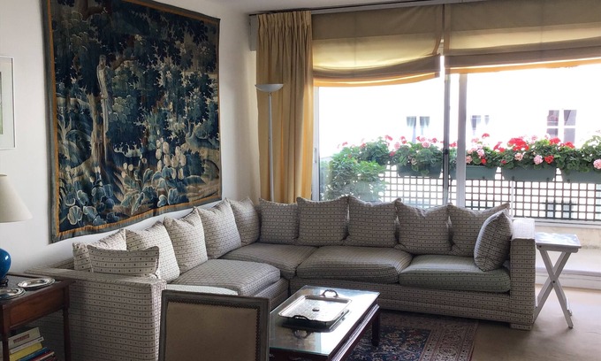 Neuilly-sur-Seine Wohnung | Ruhige und luxuriöse Wohnung in der Nähe des Champs Elysées