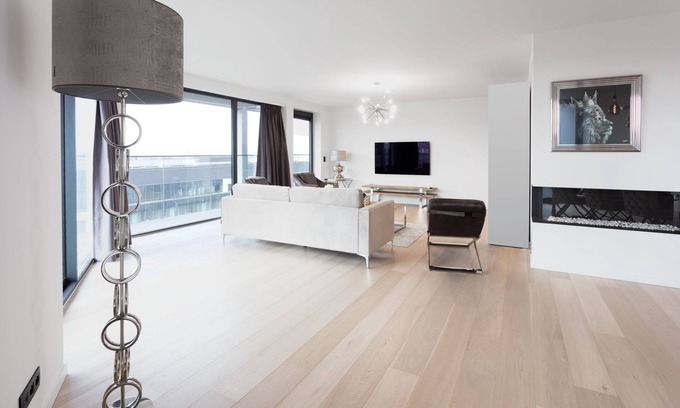 Postel Wohnung | Renommierte außergewöhnliche 360 ° Panorama-Wohnung in einem neuen luxuriösen Gebäude