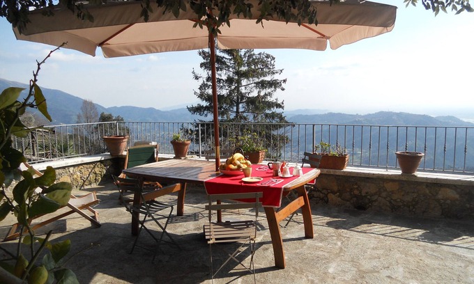 Camaiore Haus | WUNDERSCHÖNES RUSTICO MIT POOL - TERRASSE MIT MEERSICHT