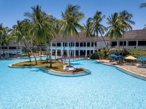 Shanzu Hotel | PrideInn Flamingo Beach Resort & Spa Mombasa