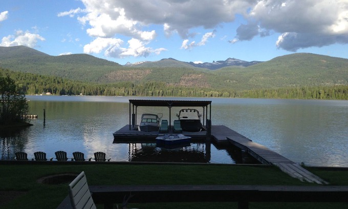 Nordman Kabine | Priest Lake Waterfront Kabine