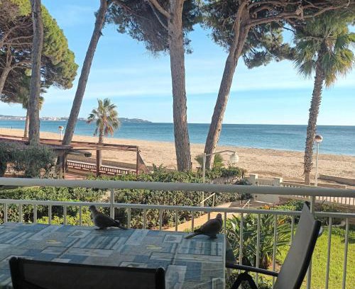 Cambrils Wohnung | Primera Linea De Mar En Cambrils