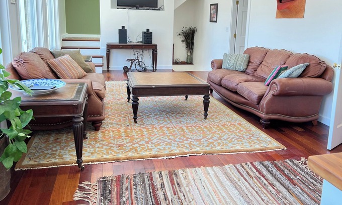 Belfast Haus | Pristine Lakehouse on Swanlake