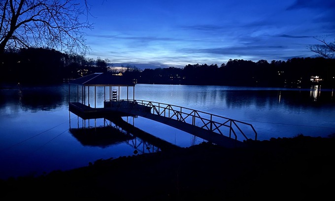 Seneca Haus | NEUE AUFLISTUNG! Neu renoviertes Haus mit eigenem Strand und Annehmlichkeiten