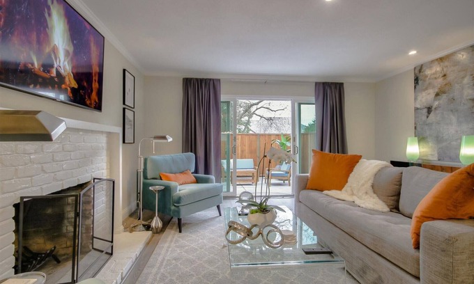 Walnut Creek Haus | Ursprüngliche Walnut Creek Retreat | Neu renoviert