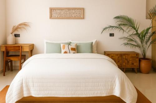 Tapovan Wohnung | Prithvi Hotel Rishikesh - Aesthetic Quite Rooms With Smart TV, AC, WiFi and free airport pickup for 7 plus night stays in Upper Tapovan