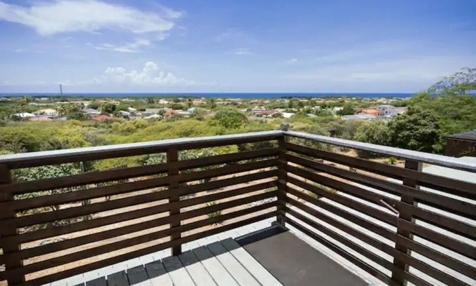 Pos Chiquito Haus | PROMO 5% WEEKLY/10% MONTHLY DISC. Private 2 bedroom property with amazing view