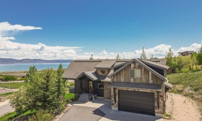 Fish Haven Haus | Private Beach Access! Nearby Swimming Pool, Hot Tub, Tennis and More!