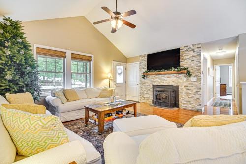 Conway Haus | Private Community Beach Family Conway Retreat!