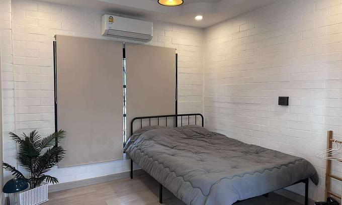 Choeng Noen Haus | Private House 3-bedroom in peaceful Rayong with WiFi, AC. Enjoy your stay