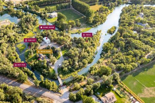 Rigby Haus | Private Island Fire Pit & Arcade