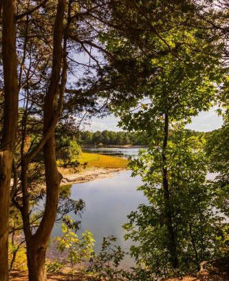 Cape May Court House Hotel | Private Lake and Hiking, The Loft at Haven