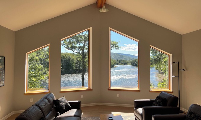 Bethel Haus | Private location with spectacular river and mountain views!