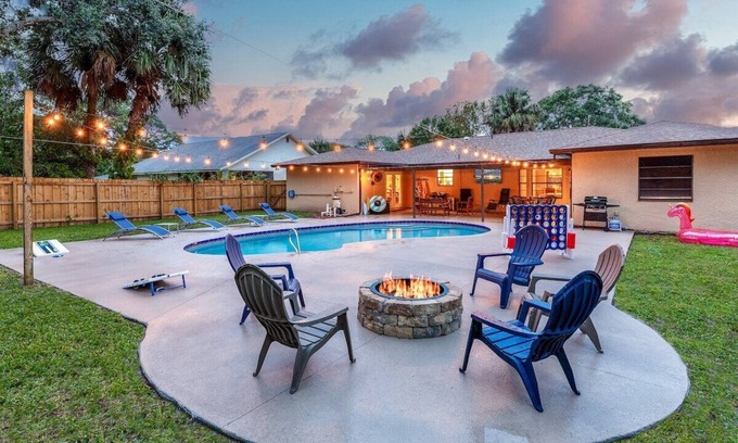 Interchange Square Haus | Private Pool, 4BDR & Game Room! - Bay Bungalow