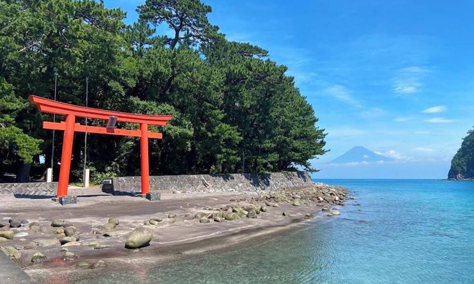 Numazu Haus | Private rooms in togo beach side house
