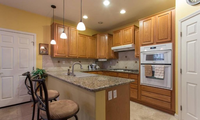 San Jose Haus | Private Sunny Home 4BR Gr8 cntrl loc Garage kitchn Byard