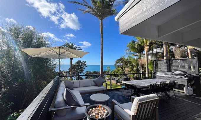 Stanmore Bay Haus | Private Water Front House