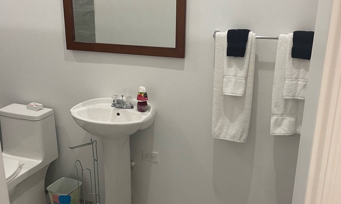 Bodden Town Wohnung | Prosecco Estate Hybrid - Studio