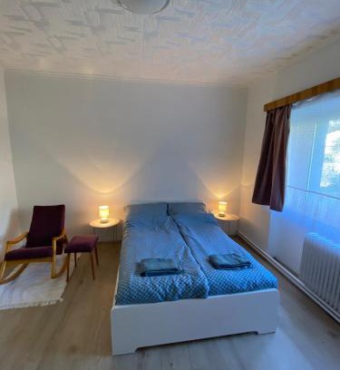 Litomysl Wohnung | Prostorný apartmán Litomyšl, blízko centra, s parkováním