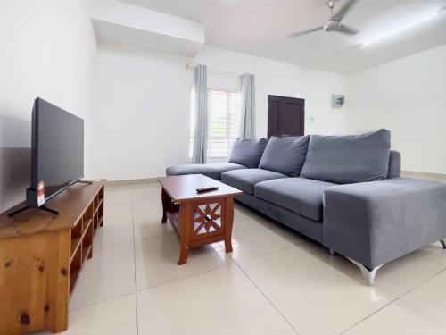 Bandar Puncak Alam Haus | Puncak Alam 3 Bdroom, Eco Grandeur, Uitm, Netflix