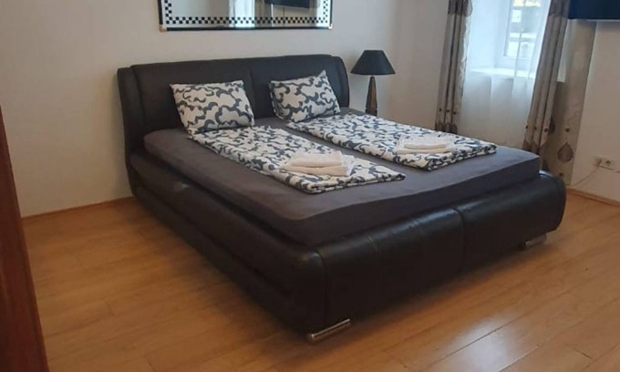 Simmering Wohnung | Quaint 1BR in Simmering -Well-suited for Longstays