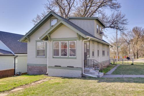 Omaha Haus | Quaint Omaha Home Less Than 5 Mi to Downtown!