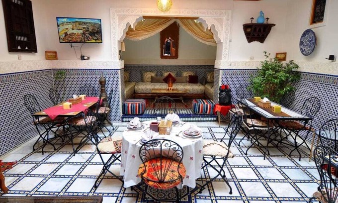 Quettanine Haus | Quaint riad with AC in charming Fes