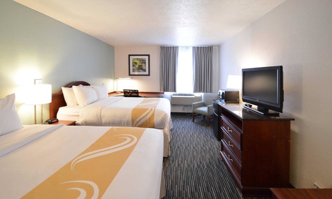 Bedford Hotel | Quality Inn Alexis Rd