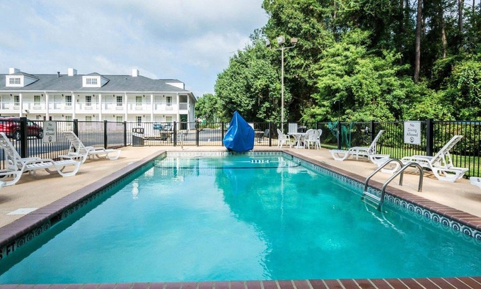 Bainbridge Hotel | Quality Inn Bainbridge