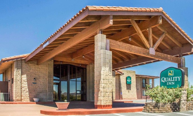 Pomerene Hotel | Quality Inn Benson I-10 Exit 304