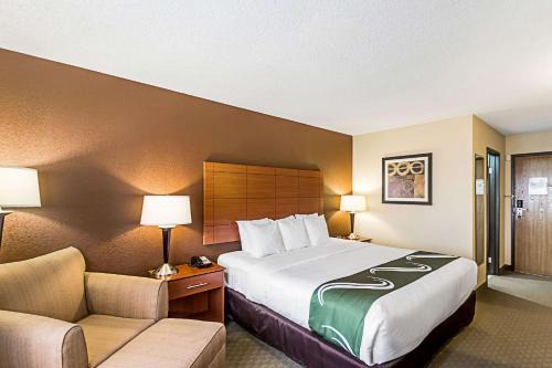 Sheboygan Hotel | Quality Inn Sheboygan North I-43