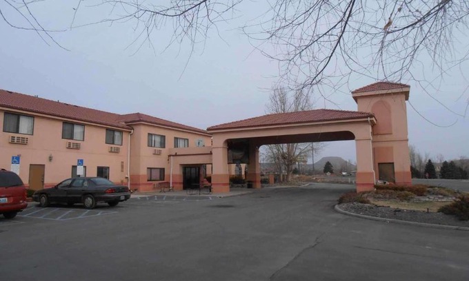 Thermopolis Hotel | Quality Inn Thermopolis near Hot Springs