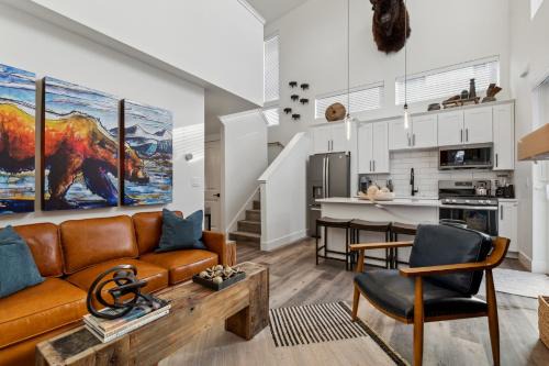 Whitefish Haus | Quarry A35- Seasonal Therapy