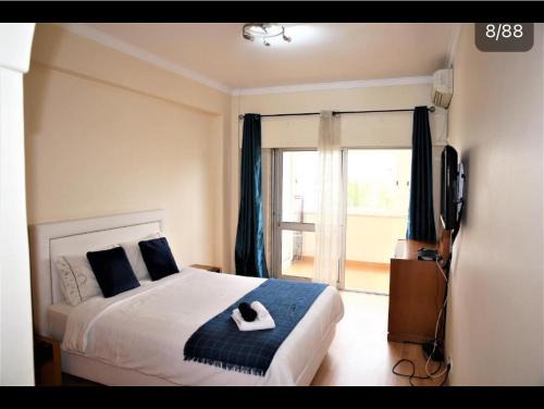 Alto do Pina Haus | Quarto 3 Suíte com ar acondicionado Areeiro