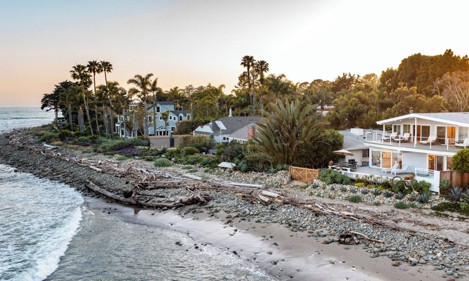 Carpinteria Haus | "Queen of the Coast" Beachfront Oasis in Rincon Point