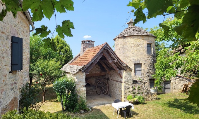 Puyjourdes Haus | Quercynoise Haus im Herzen des Nationalparks mit Schwimmbad