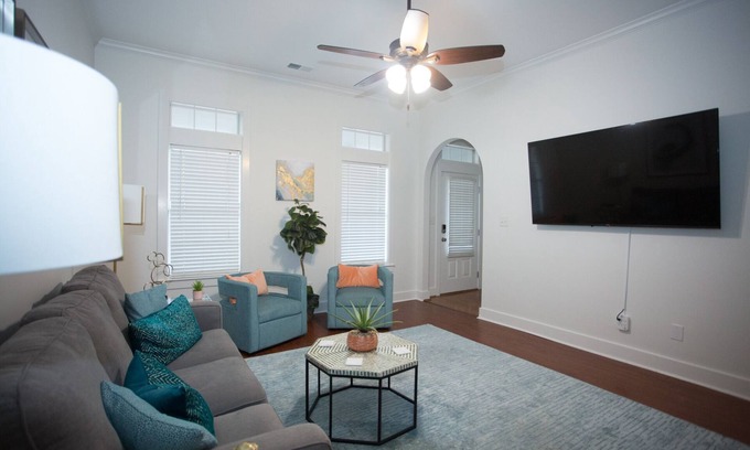 Bessemer Haus | Quiet 3/2 1-level home, Fast Internet, Pet Friendly