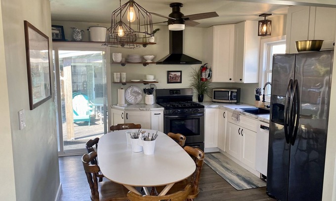 North Cape May Hütte | Quiet Beach Cottage in North Cape May