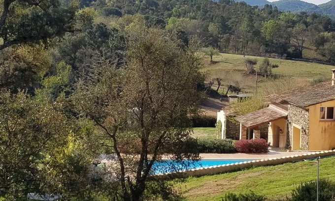 Vidauban Haus | Ruhig mitten in 17 ha im Var