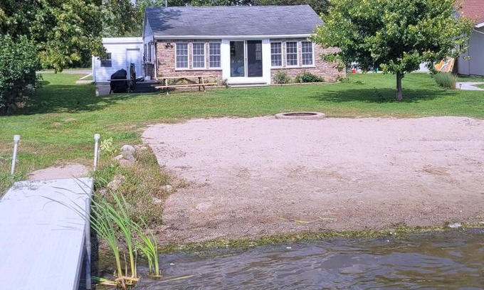 Brighton Haus | Quiet lakefront home, Ore Lake, Nature's Oasis